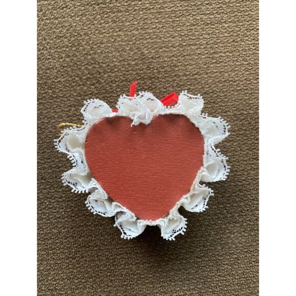 Handmade Red Wooden Heart Decoration Christmas Tree Ribbon White Ornament Cute - Picture 3 of 11